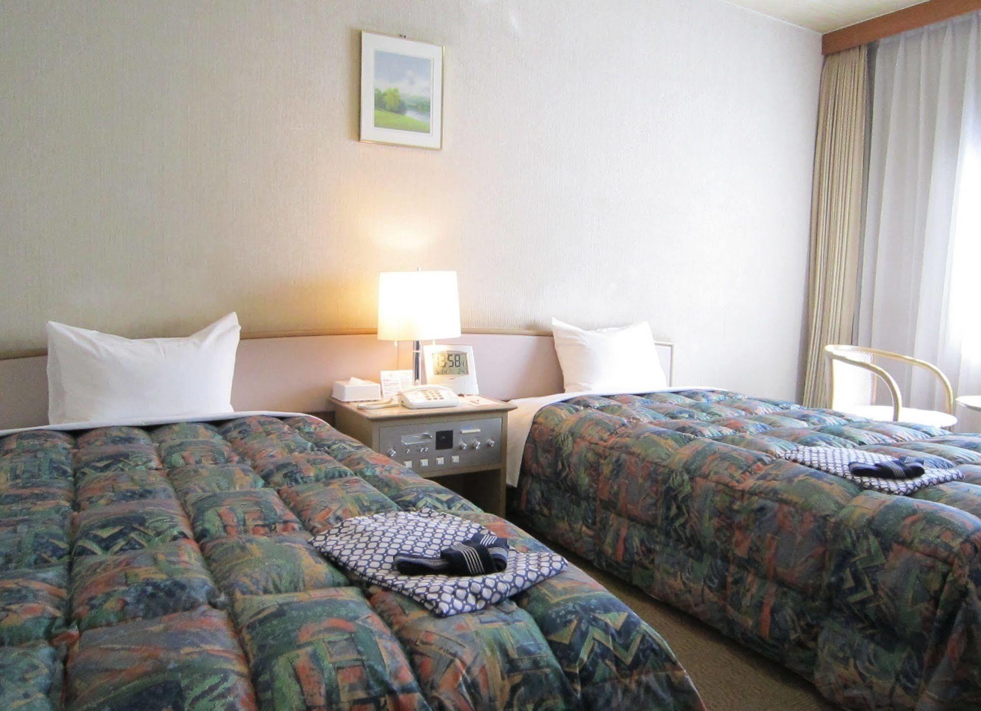 נגויה Hotel Rubura Ohzan מראה חיצוני תמונה